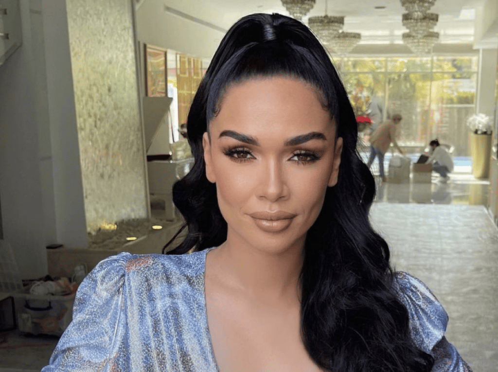 Jazz &laquo; Je ne vais pas bien &raquo; : Jazz Correia se confie en proie &agrave; la d&eacute;pression: Elle est de nouveau bannie sur Snapchat !