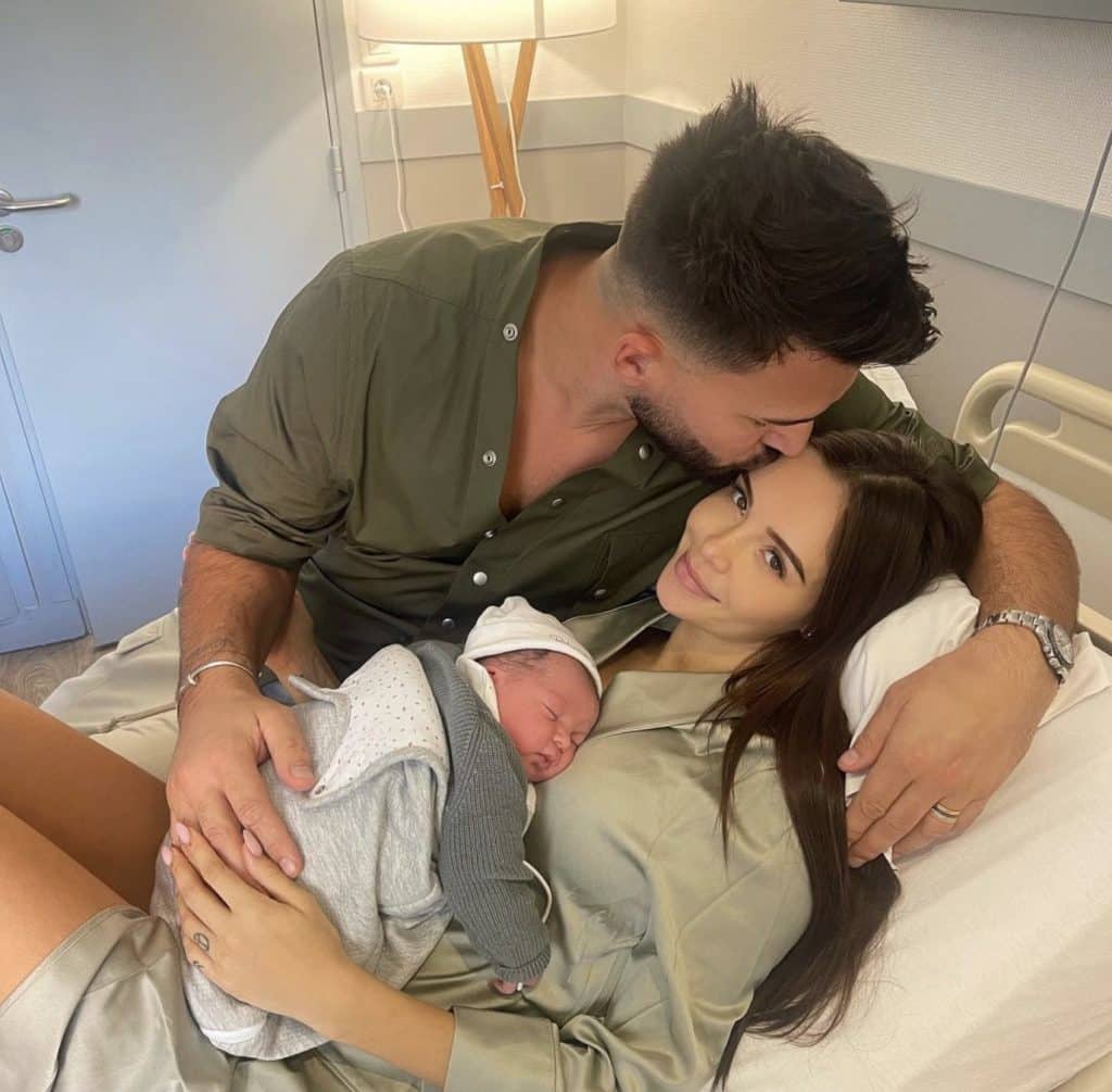 Nabilla vient de donner naissance &agrave; son deuxi&egrave;me enfant