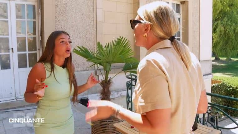 « Les Cinquante » (S01E19) : Ambre s'embrouille avec Charlotte et Amelie, Adixia traite Simon d'imbécile