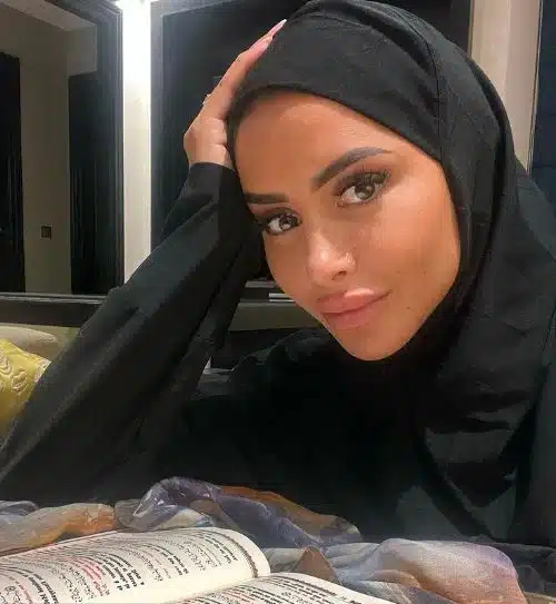 Marine El Himer officiellement musulmane : critiquée sur sa religion, elle s'exprime