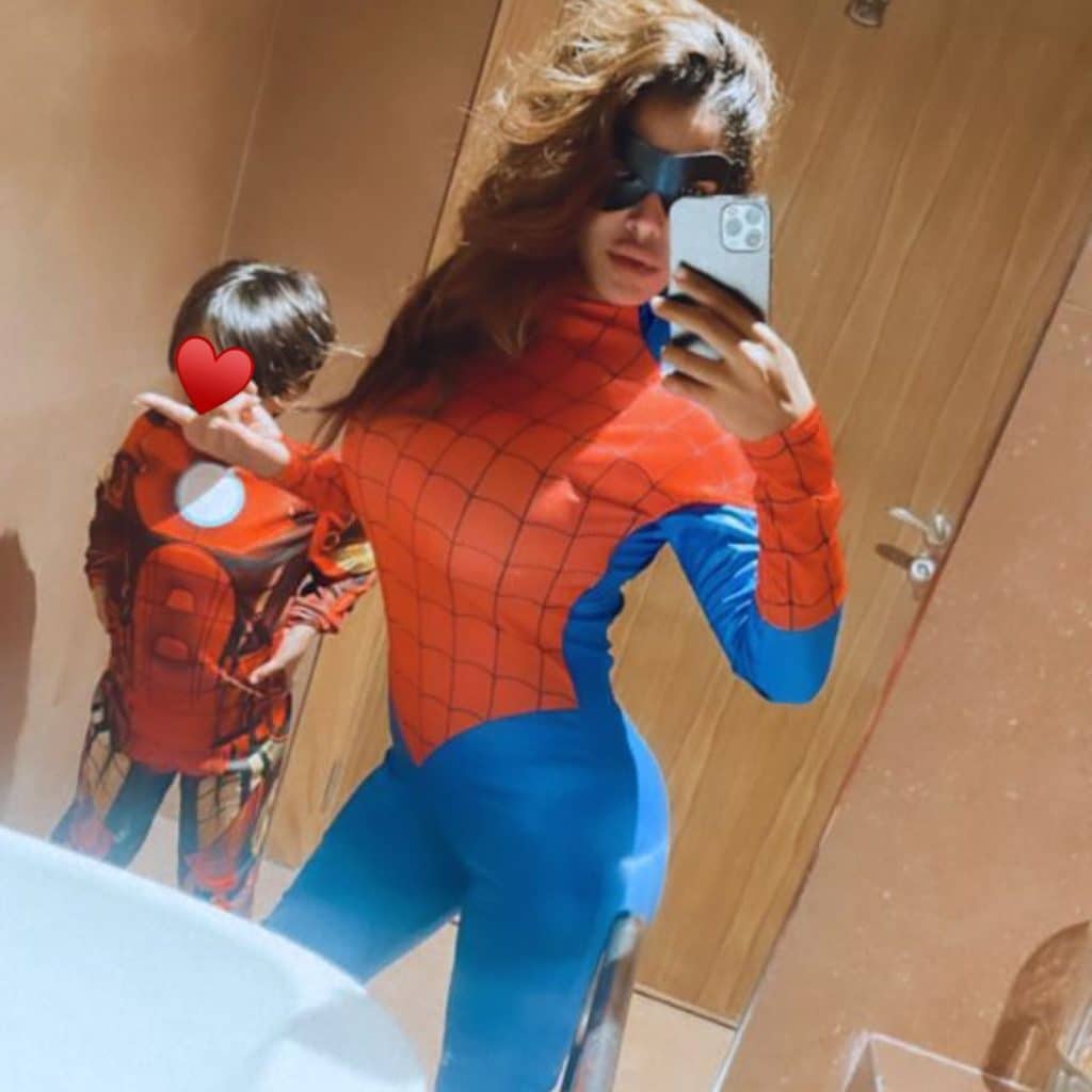 Ayem Nour s'exprime dans un live Instagram : « Je ne partirai pas sans mon fils ! »