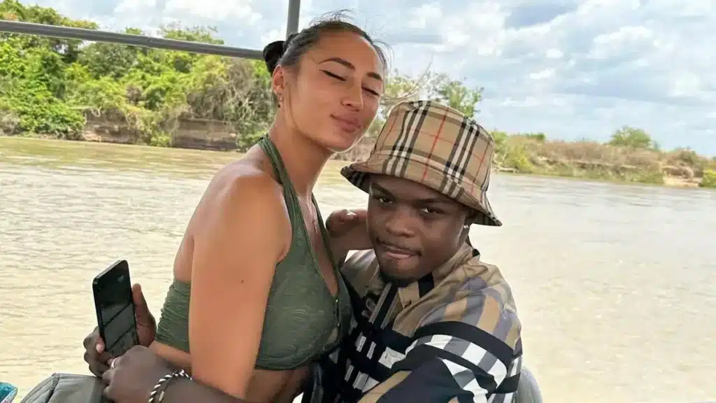 Astrid Nelsia se fait démolir par son ex Leris Luketo !