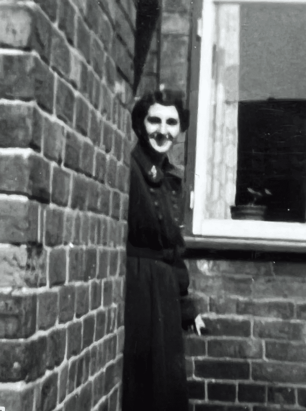 105 ans passés dans la même maison ? Un record ! Elsie Alock a passé toute une vie au même endroit, pour son plus grand bonheur.