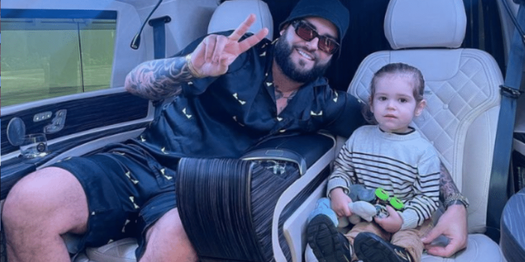 &laquo; Je vis un r&ecirc;ve &eacute;veill&eacute; &raquo; : Nikola Lozina se confie sur ses touchantes retrouvailles avec son fils !