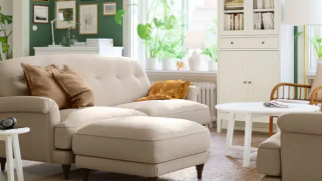 Découvrez le nouveau canapé 60's proposé par Ikea ! Le confort tendance à prix cassé