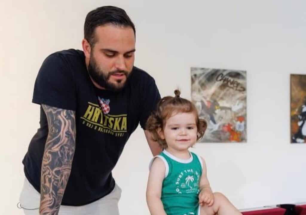 « Je vis un rêve éveillé » : Nikola Lozina se confie sur ses touchantes retrouvailles avec son fils !