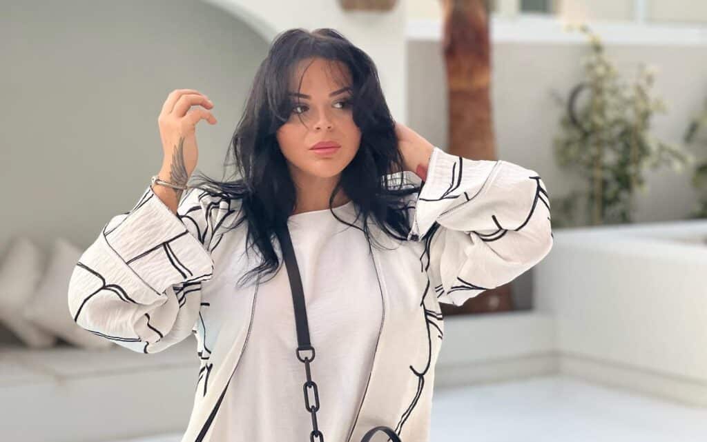 « Je me sens mal…» : À bout de force, Sarah Fraisou prend la parole