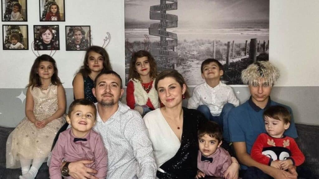 Amandine Pellissard : Elle retrouve le sourire après le verdict de la juge pour enfants