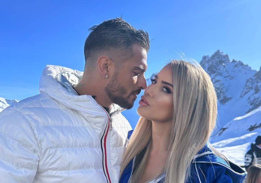 Julien et Manon Tanti célèbrent leurs quatre ans de mariage  Newstories
