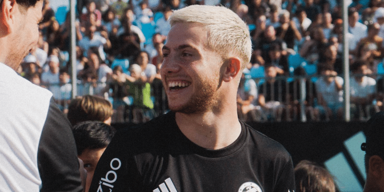 Michou, aux anges : Le Youtubeur c&eacute;l&egrave;bre le but contre son camp marqu&eacute; par Luca Zidane