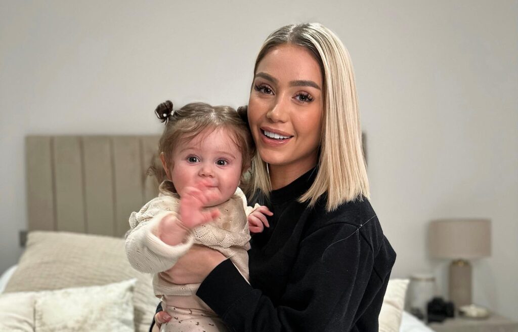 Éloïse Appelle : Sa fille Valentina a les deux tympans percés