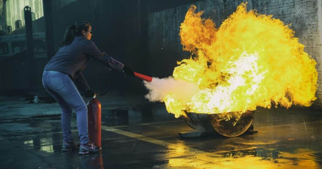 Le gel retardant : Un produit révolutionnaire pour lutter contre les incendies