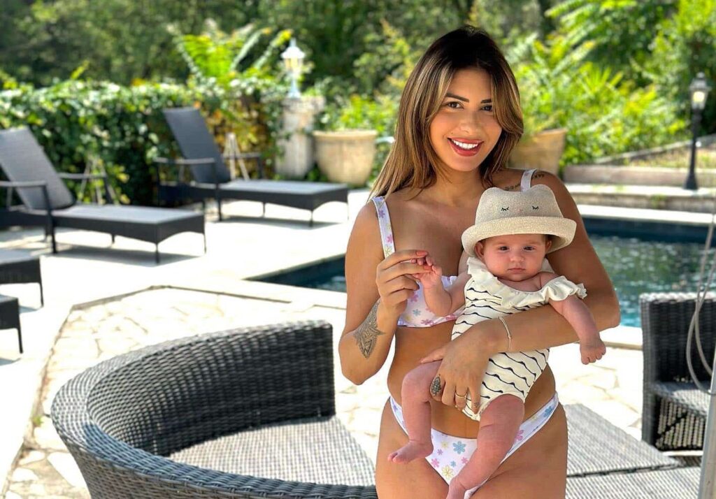 "Je prendrai votre photo et je vous afficherai" : Mise en garde Sarah Lopez à ses haters