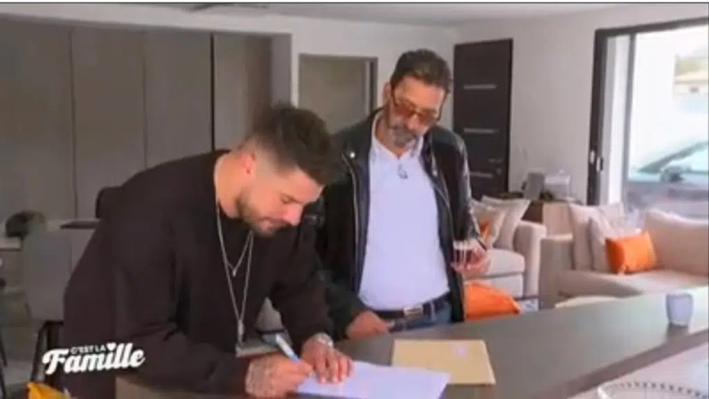 [SPOILER] « C’est la famille » : Kevin Guedj officiellement divorcé, confie ses doutes à son père