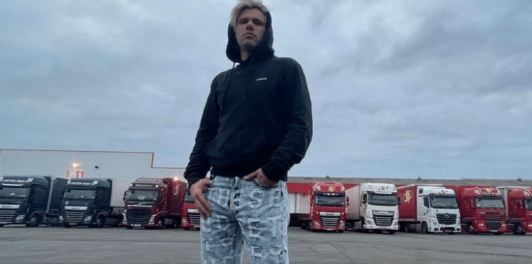 GP Explorer 2 : Orelsan présent au show automobile de Squeezie ?