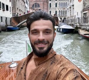 Julien Tanti - Newstories