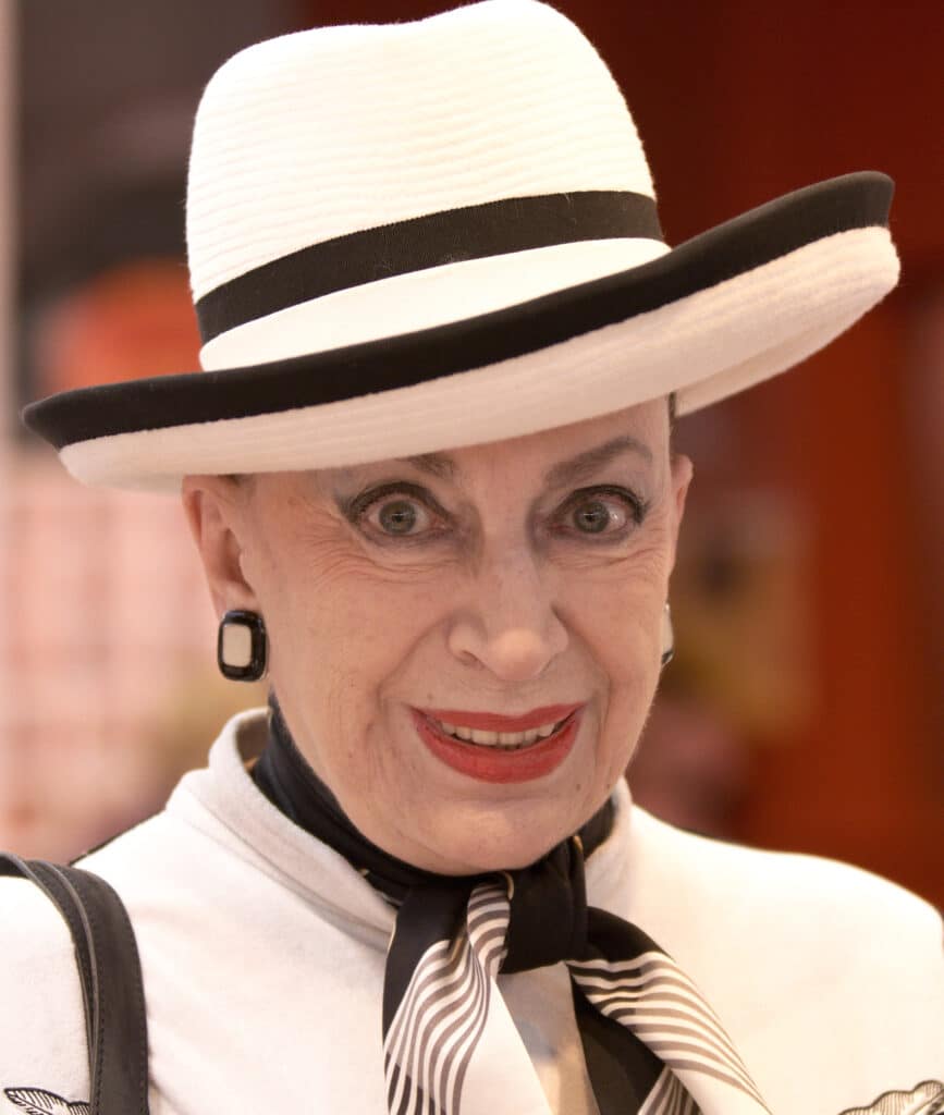 Genevieve de Fontenay - newstories