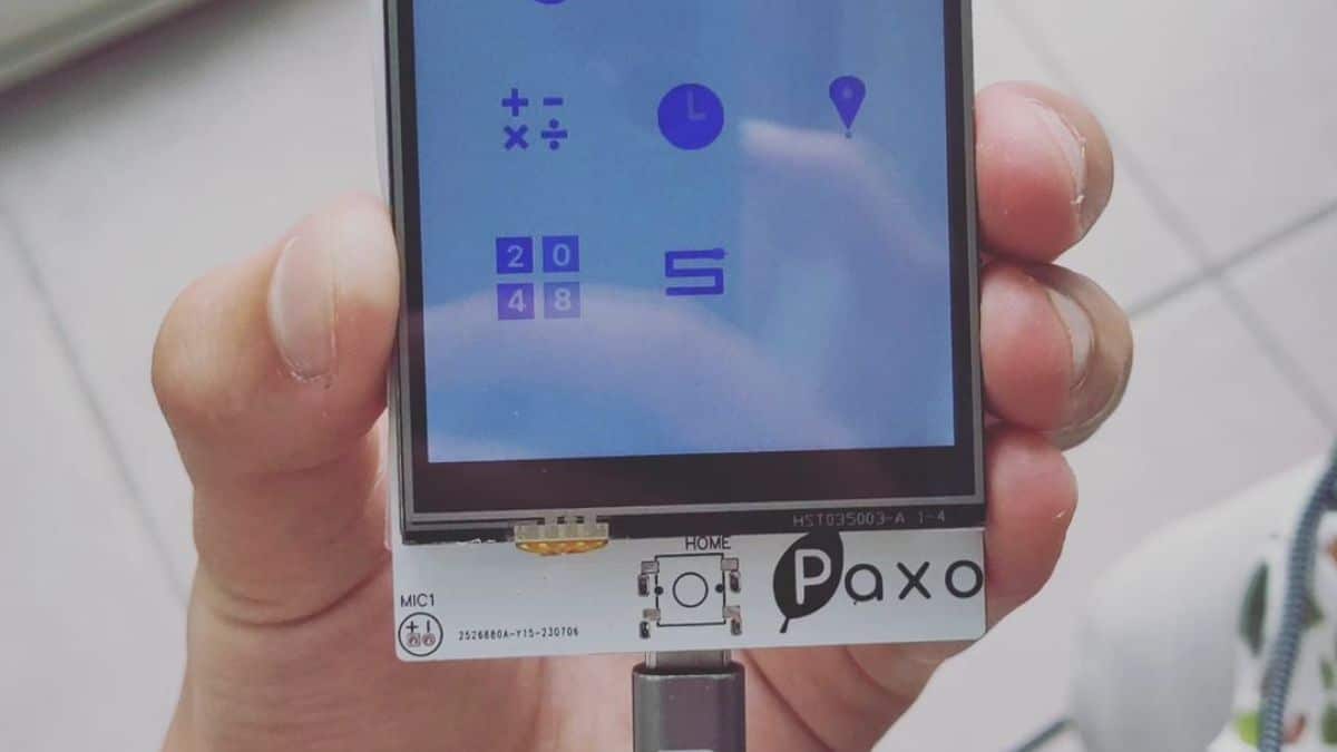 Paxo phone : Un adolescent français inaugure une nouvelle ère du téléphone écologique DIY