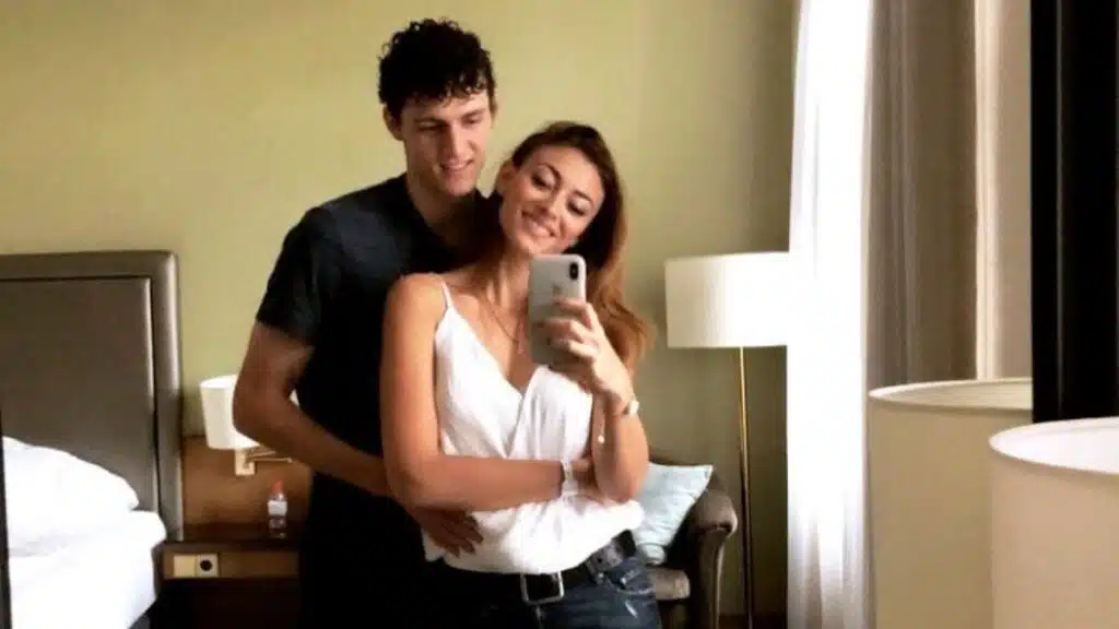 La fin d'une idylle : Les raisons de la rupture entre Benjamin Pavard et une ancienne Miss France