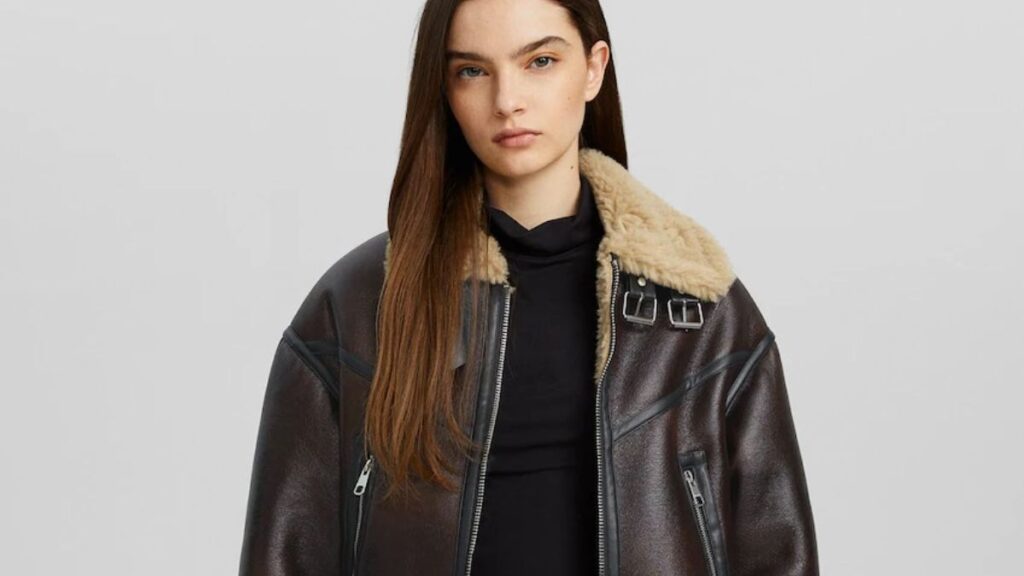 La veste Trucker Bershka : Le choix idéal pour un automne tendance et confortable