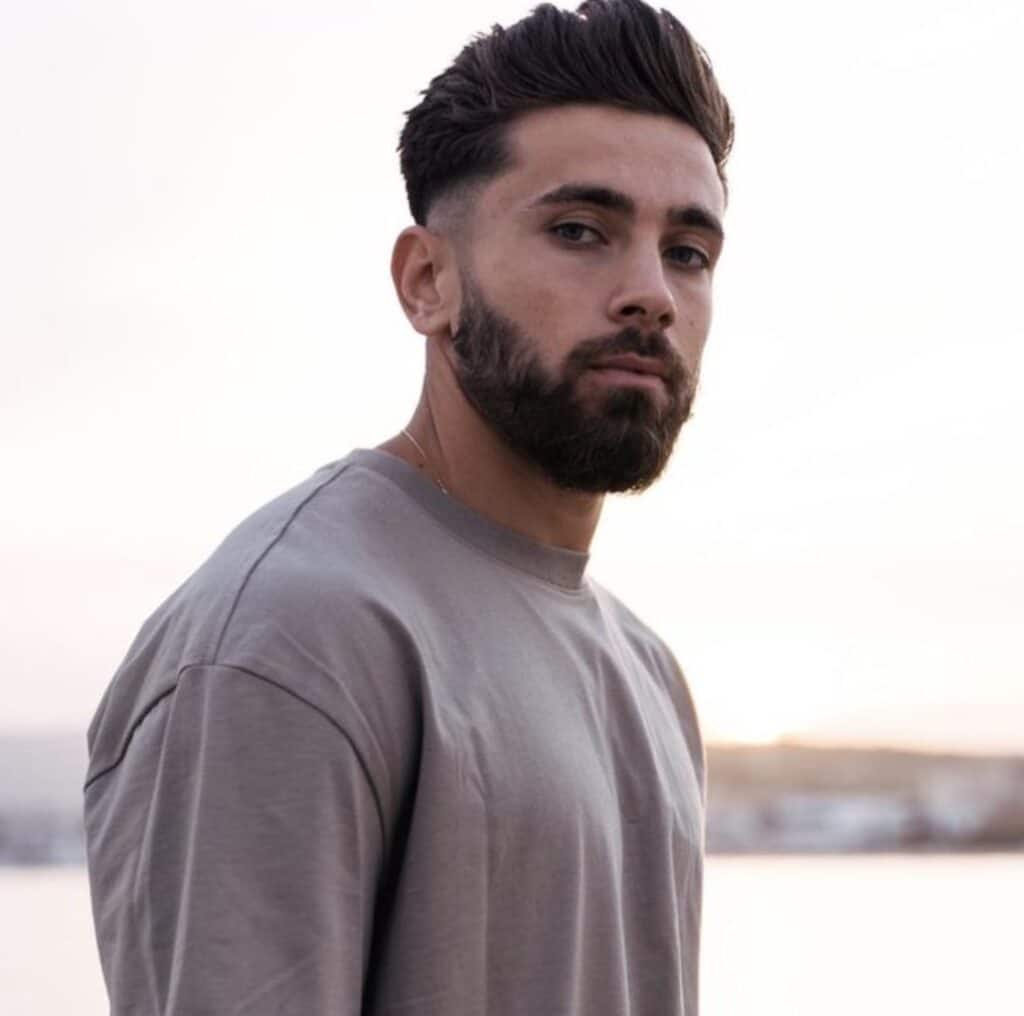 Enzo Pech-Chahinian - newstories