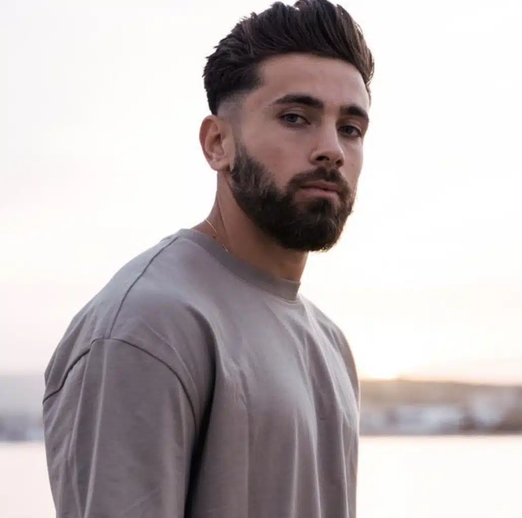 Enzo Pech-Chahinian - newstories