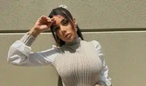 "Je fais ce que je veux" : Laura Lempika fait taire les critiques de ses haters