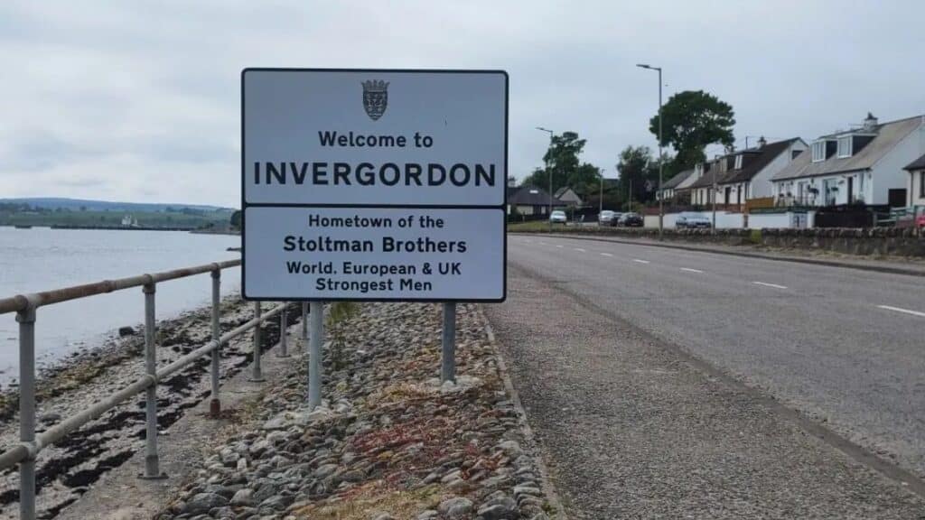 Le cale-porte de la fortune : Une sculpture oubliée qui vaut en fait 2,8 millions d’euros !