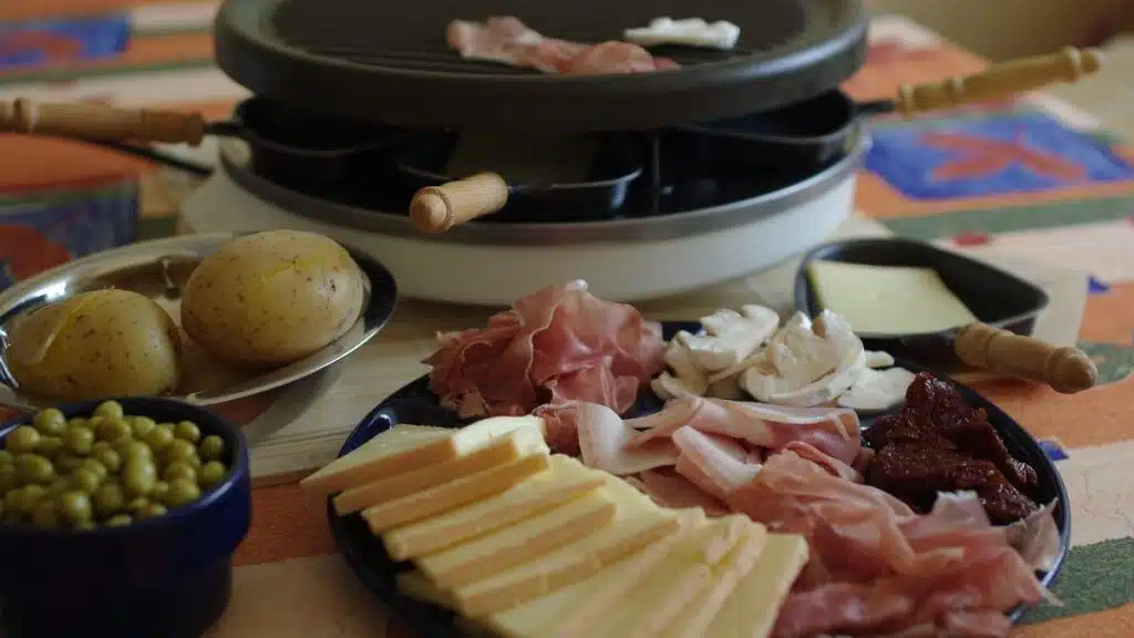 Rappel de produit : Soyez vigilant si vous avez acheté ce fromage à raclette vendu chez E.Leclerc