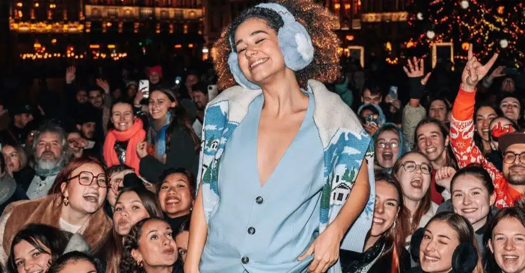 Léna Situations : La YouTubeuse provoque une ruée de fans à la galerie Atlantis