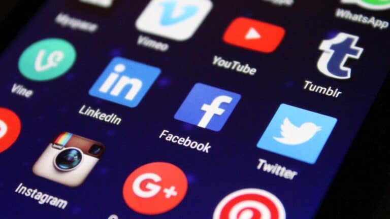 Réseaux sociaux : Ne postez jamais les images de vos enfants, la pub choc pour les parents