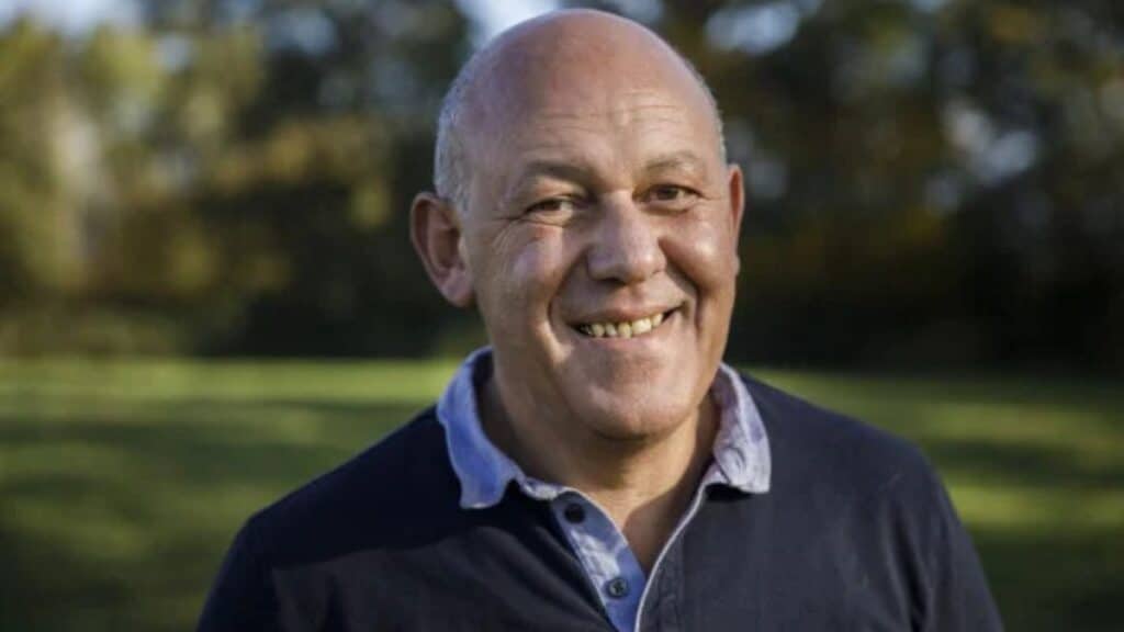 L’amour est dans le pré 2024 : Qui est Renaud, le grand ami d’un autre agriculteur de cette saison ?