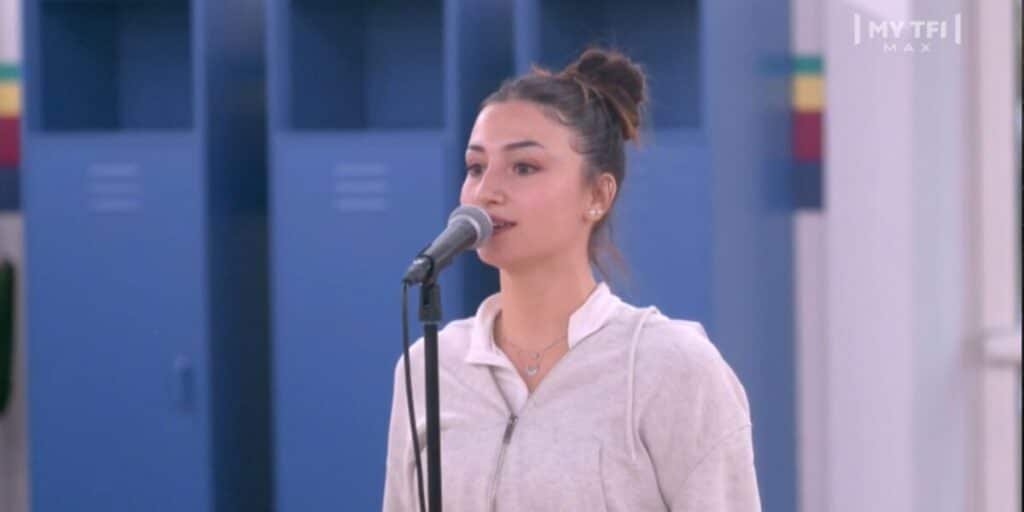 Lénie (Star Academy), en larmes, se confie sur ce mal qui la perturbe depuis le début de l'aventure