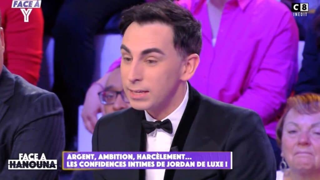 &laquo; Envie de se foutre en l&rsquo;air &raquo; : Jordan De Luxe, en larmes, fait de tristes confidences dans &ldquo;Face &agrave; Hanouna&rdquo;