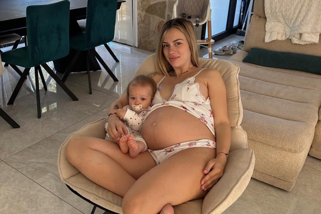 Giuseppa pas épanouie dans sa vie ? La candidate enceinte se confie en larmes