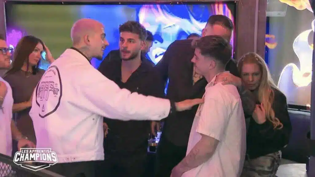 “On a couché ensemble” : Simon Castaldi (Les Apprentis Champions) détruit le couple d’Adixia 