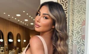 Maeva Ghennam bannie de l’Algérie : Elle se fait virer d'une prison après ses ébats au parloir