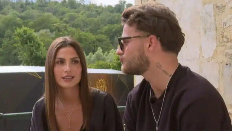 Les Cinquante : Simon Castaldi et Lisa-Marie r&egrave;glent leur compte face &agrave; Cassandra, &ldquo;C'est une&hellip;